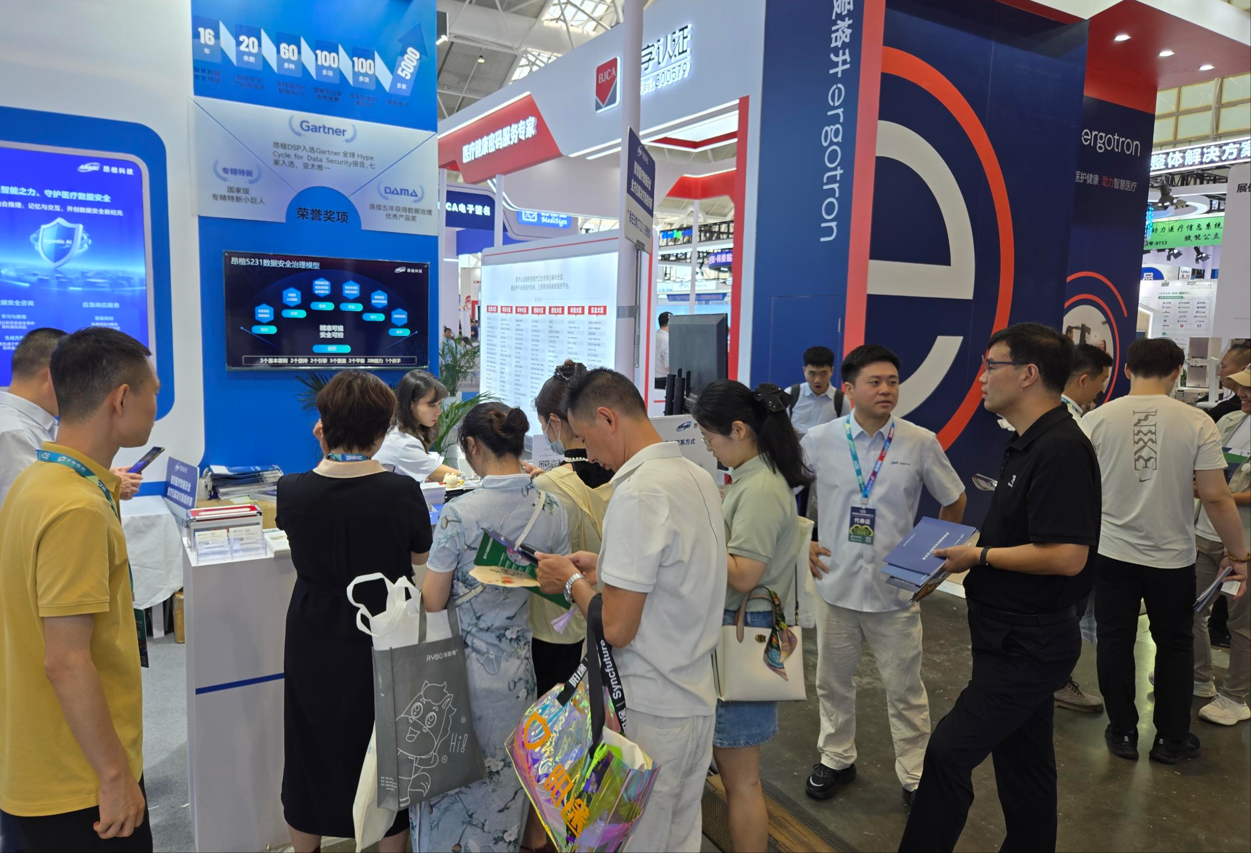 d5e4053395d867fb80e270c972a5d767.png d5e4053395d867fb80e270c972a5d767.png